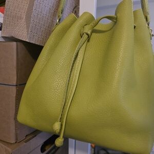 Portland Leather Goods Large Bucket Bag In Key Lime
